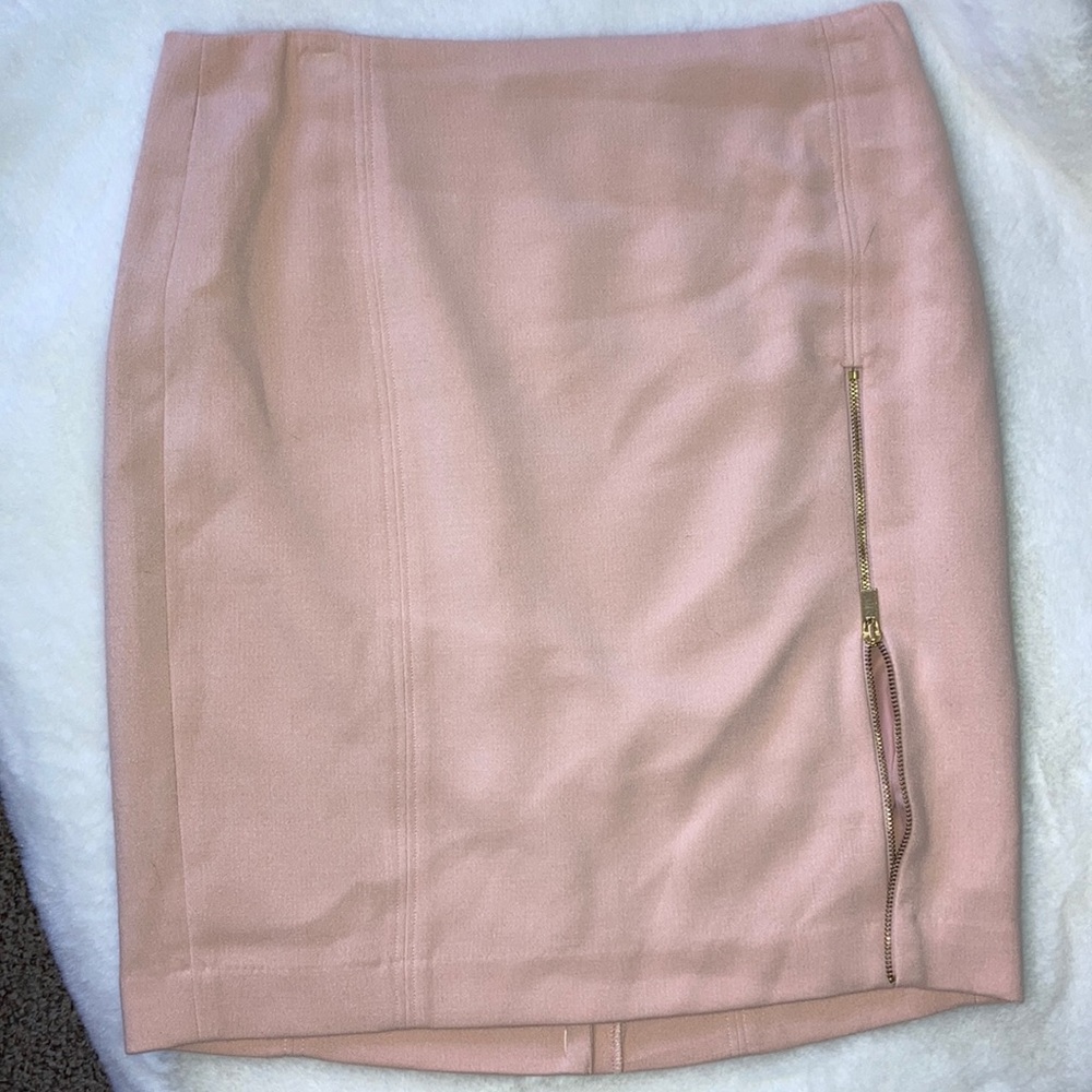 Banana Republic - Side Zip Skirt - NWOT - Sz 6